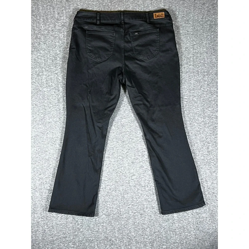 Lee Plus Womens 22Wx30 Medium Black Bootcut Mid Rise Regular Fit Stretch Pants